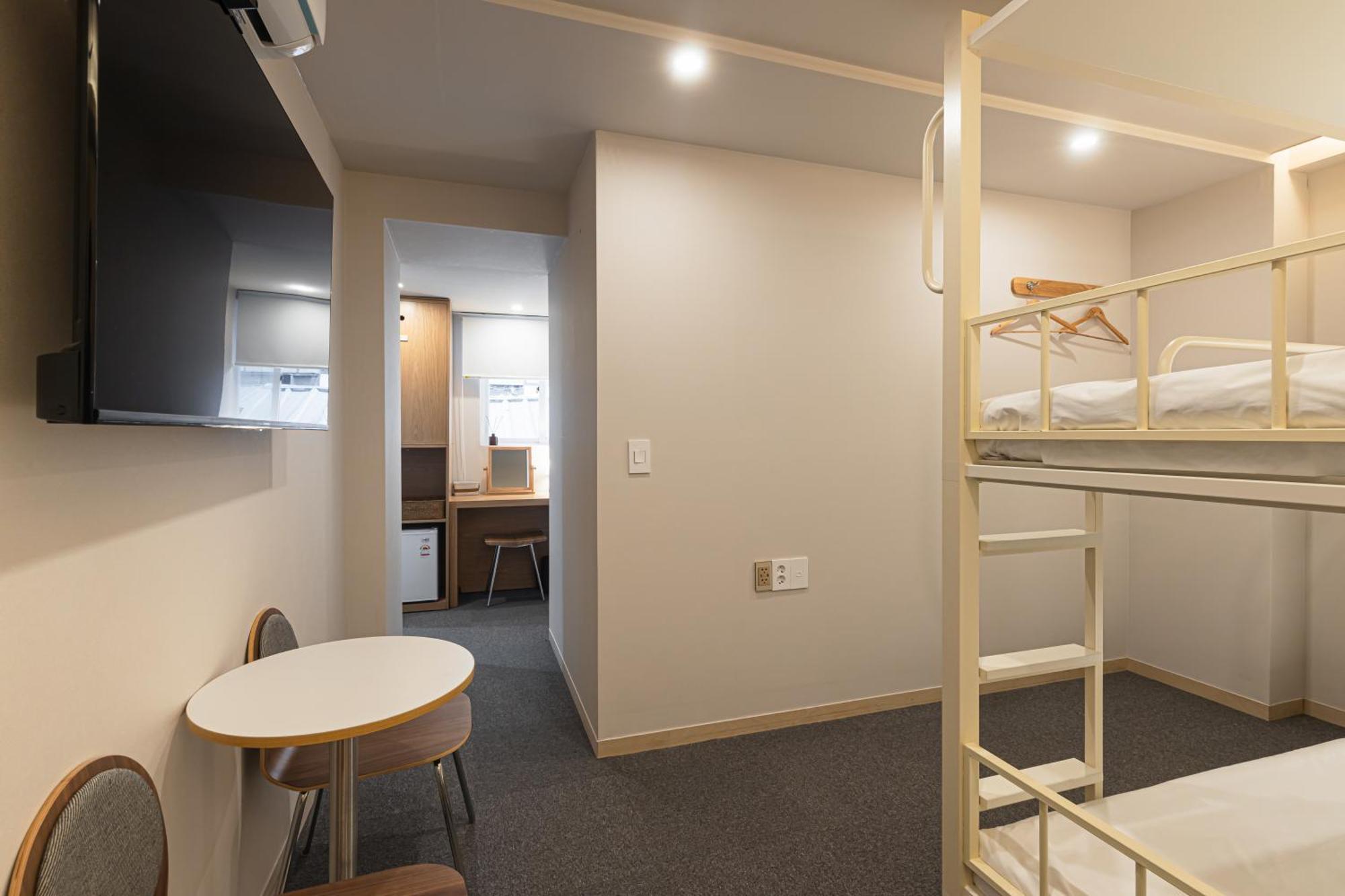 Mumune Guest house *